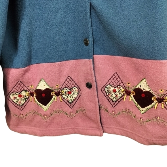 1683)Vintage Valentine's Day Button up Pocket Cardigan Size Large - Picture 4 of 9